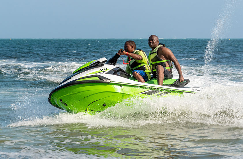 ﻿Travellers Beach Hotel and Spa, Mombasa: Your Coastal Retreat