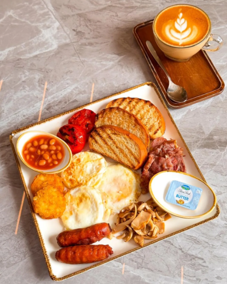 A Sweet and Savory Escape in Nyali: Discover Kremes Kafe, Mombasa